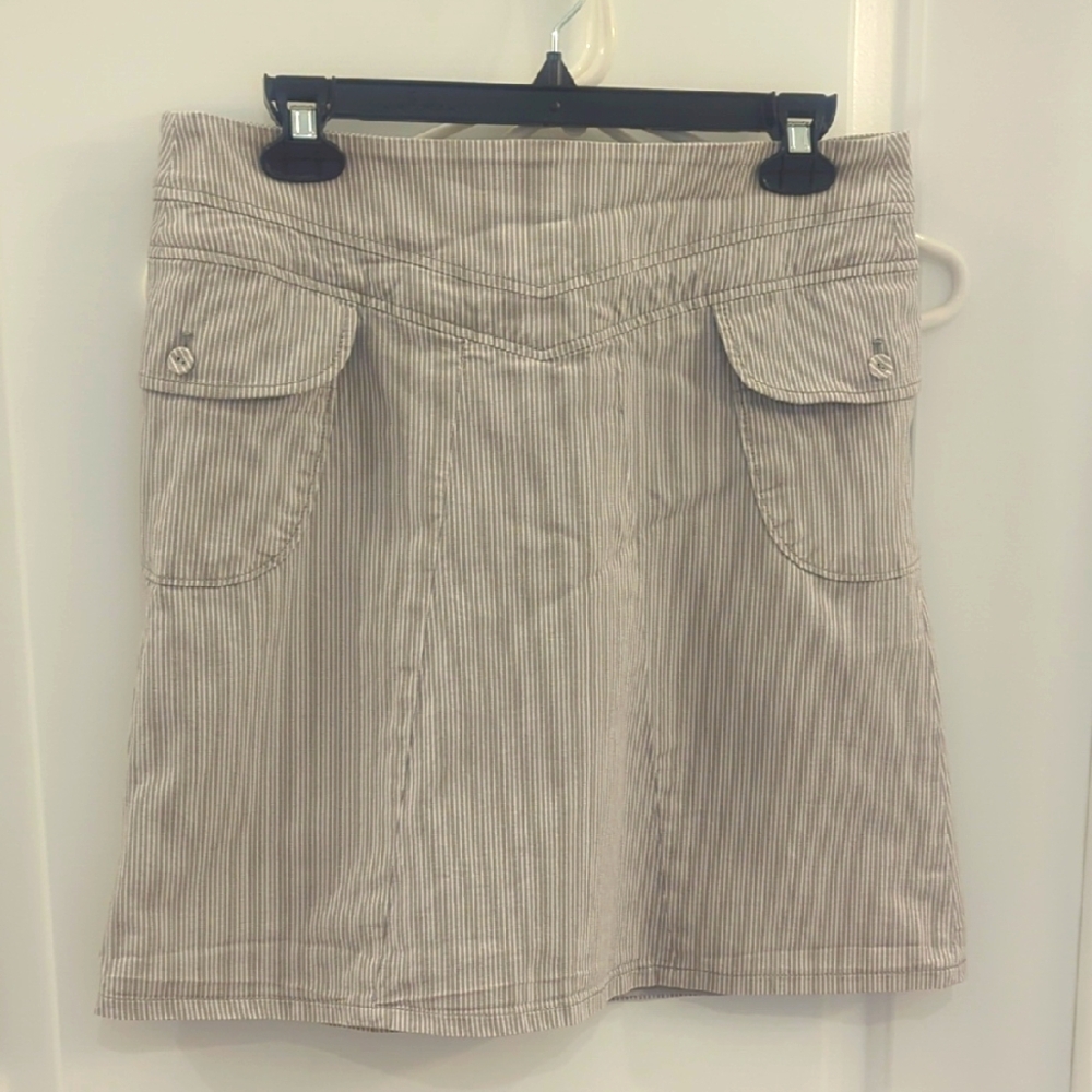 Fossil Gray And White Stripe A-Line Cargo Skirt Casual Knee-Length